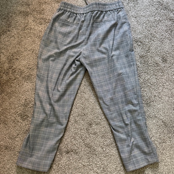 Women’s pants - Picture 2 of 3